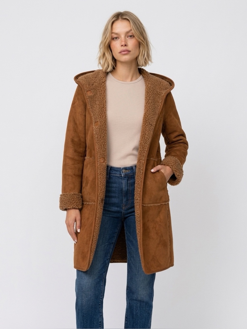Michael kors Faux Shearling Lined Hooded
Faux Suede Coat Size Medium - Picture 3 of 12